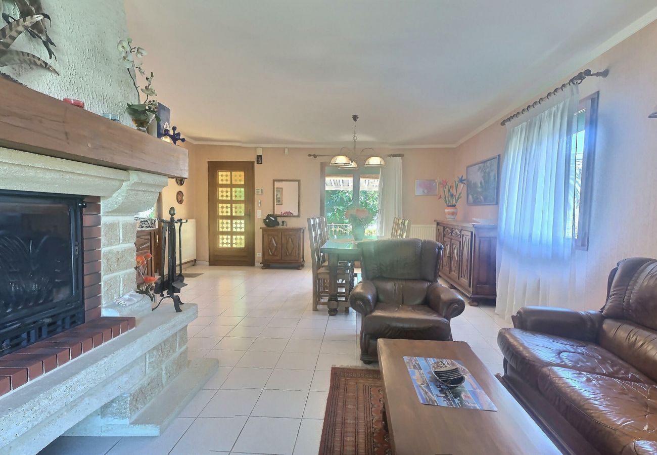 Maison à Valras-Plage - Maison climatisée pour 6 personnes 