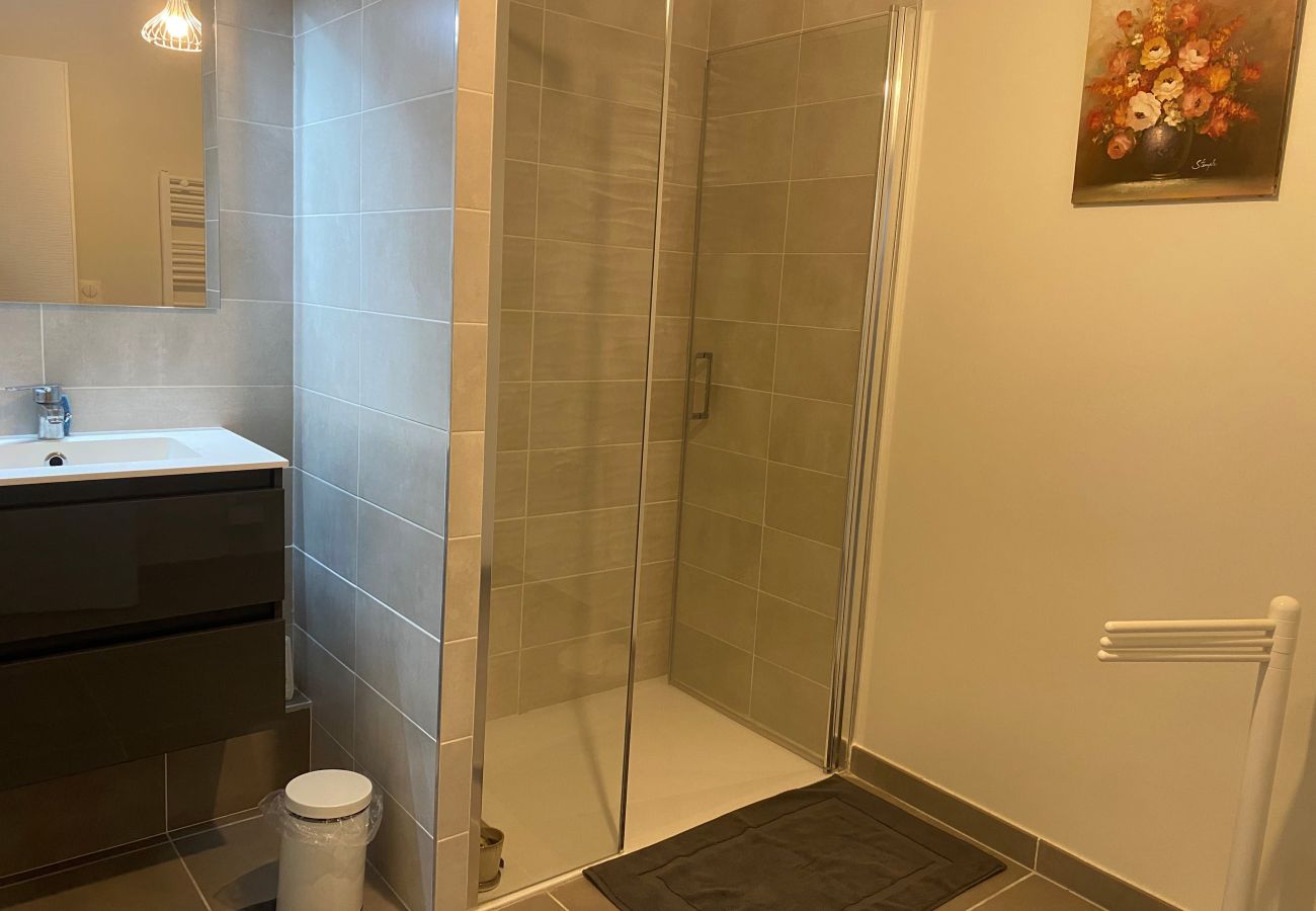 Appartement à Vias - MAONA - Appartement spacieux et moderne
