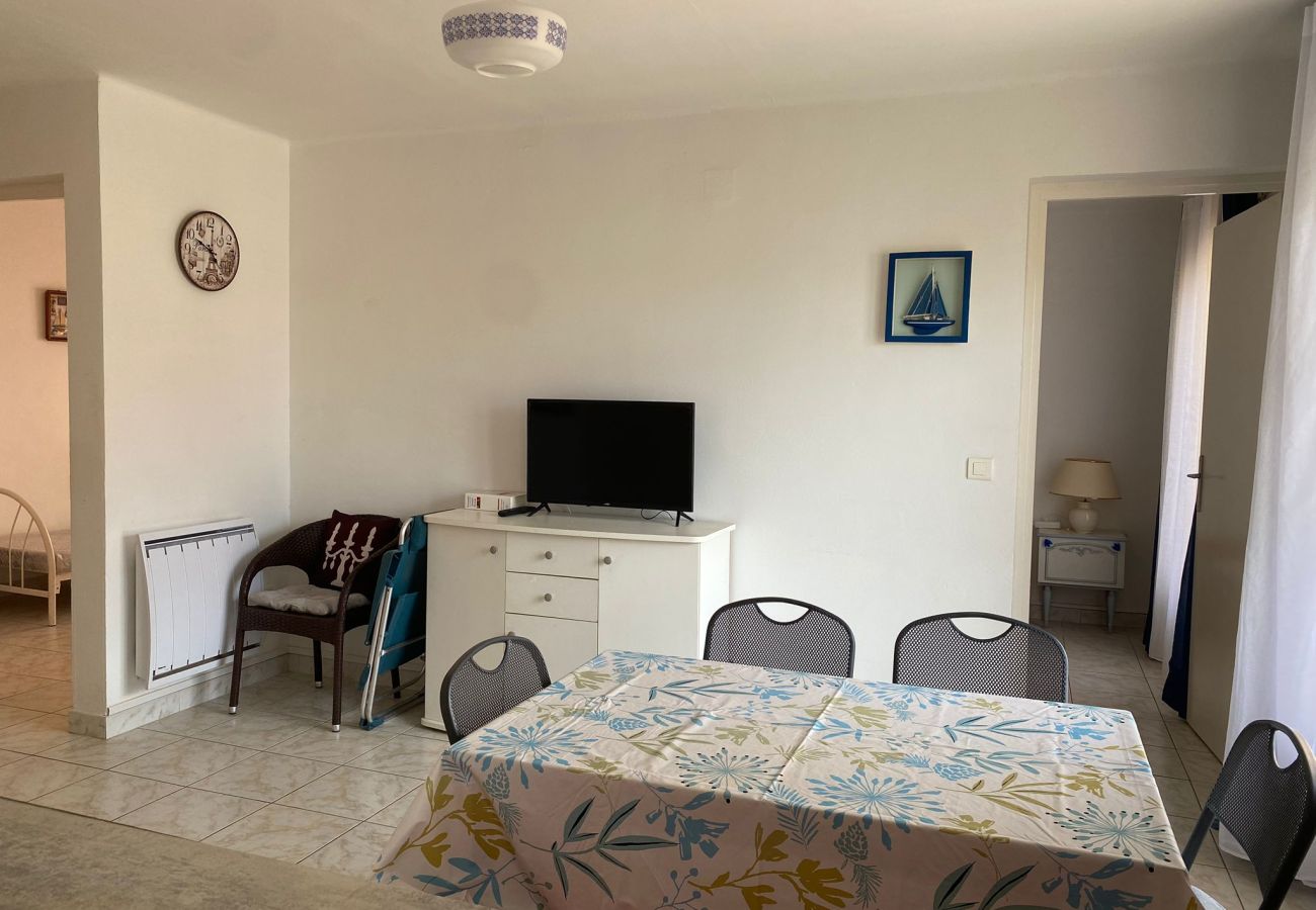Appartement à Valras-Plage - Appartement au centre-ville, à 100m de la plage