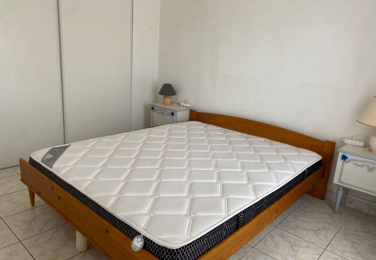 Appartement à Valras-Plage - Appartement au centre-ville, à 100m de la plage