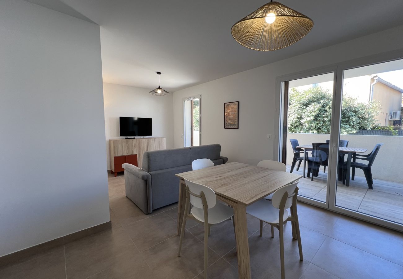 Appartement à Sérignan - Terrasse & Piscine – tout confort by Valras’Loc
