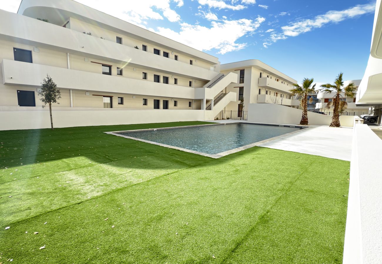 Appartement à Sérignan - Terrasse & Piscine – tout confort by Valras’Loc